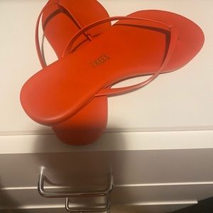 Tkees orange flip flops